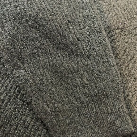 Double Zero Army Green  V Neck Sweater. NWT. Large. WT217 - Picture 6 of 6